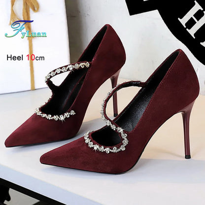 Gorgeous Women's Pumps Rhinestone Chain - free worldwide shipping