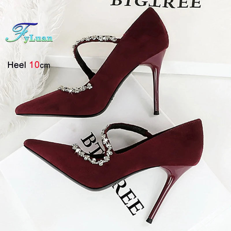 Gorgeous Women's Pumps Rhinestone Chain - free worldwide shipping