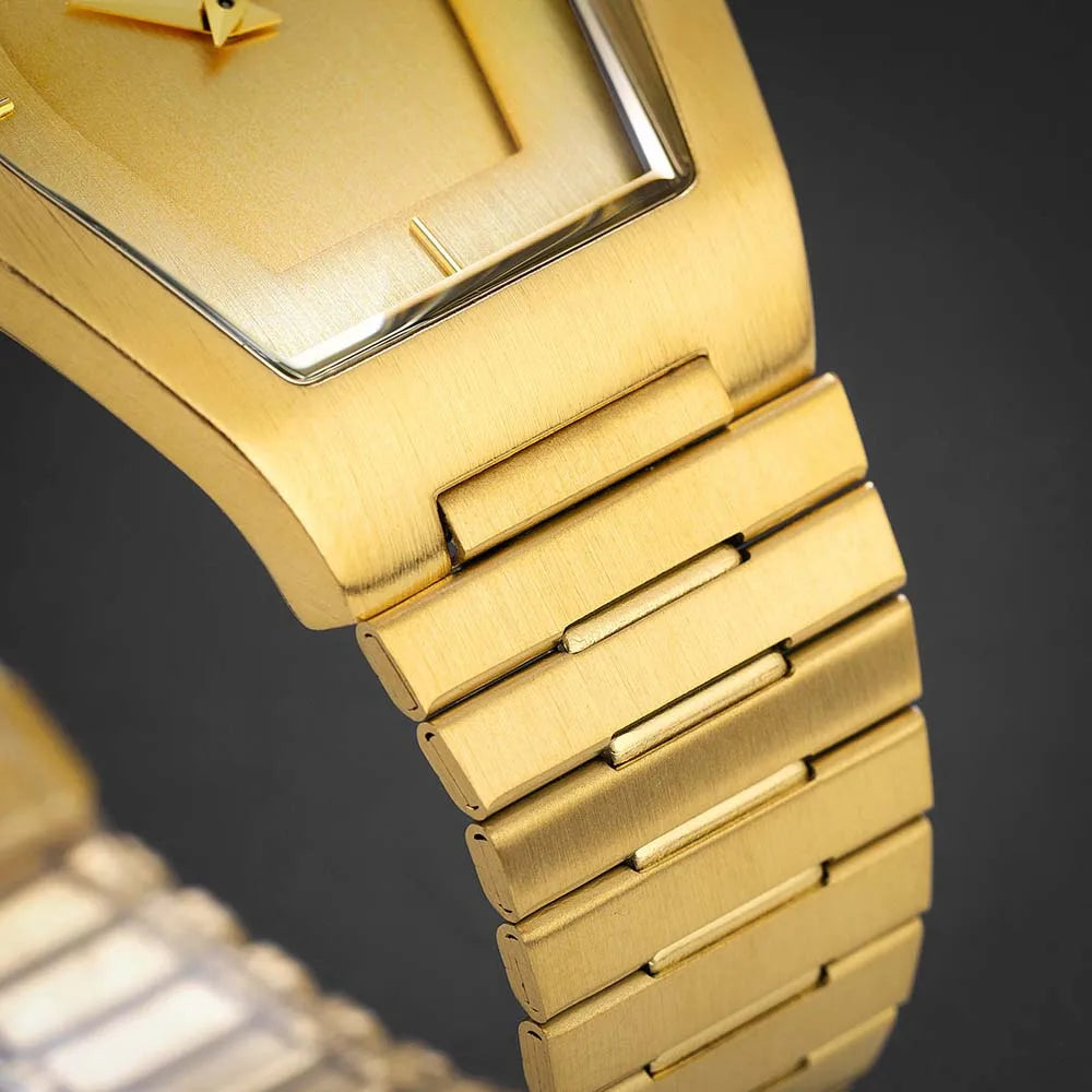 Business Gold Watch for Men Luxury Fashion Stainelss Steel Quartz Wrtistwatch Top Brand Waterproof Clock Ultra Thin Fitting Arm